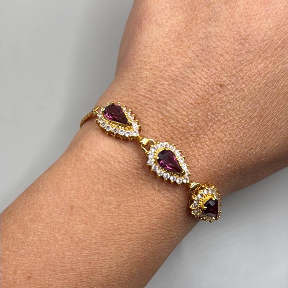 Vintage Gold Tone Chain Purple Faux Amethyst Rhinestone Bangle Bracelet Cuff